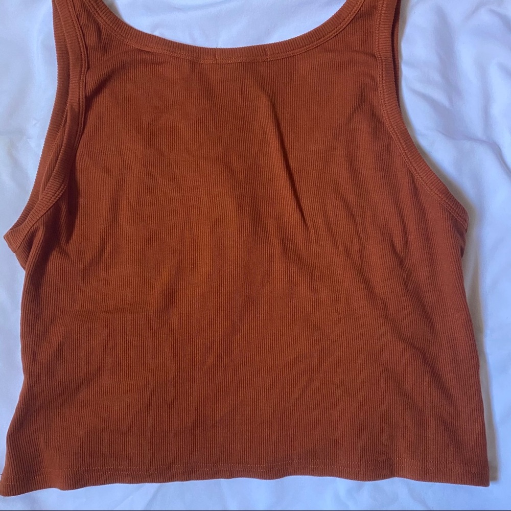 tank top - Picture 2 of 2